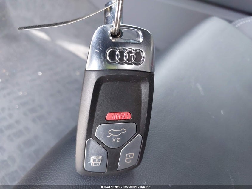 2025 Audi Q5 Sportback Premium Plus 45 Tfsi S Line Quattro S Tronic VIN: WA15AAFY8S2014624 Lot: 44703952