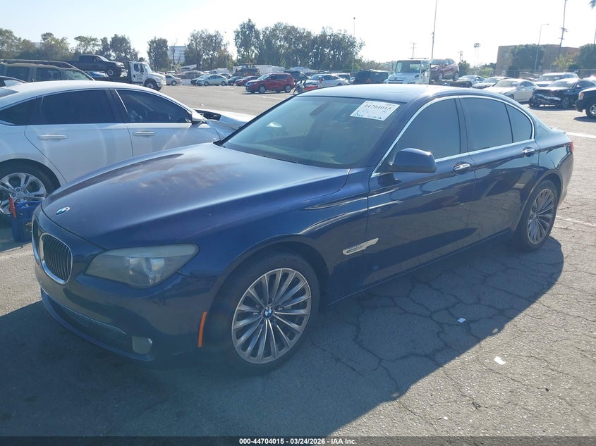 2011 BMW 740I