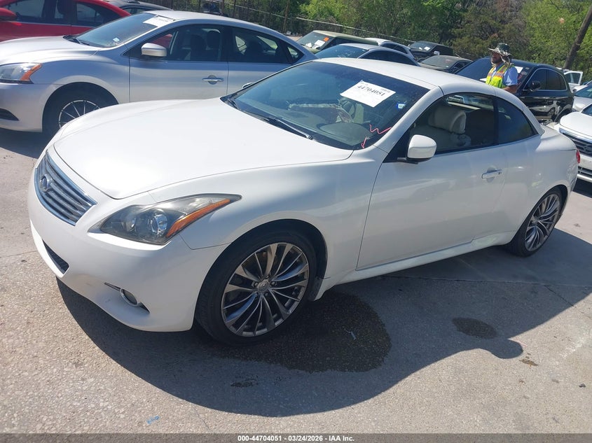 2013 INFINITI G37 auction photo 2