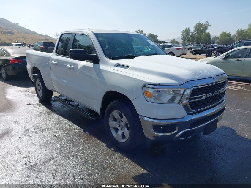 2022 Ram 1500 Big Horn 4X4 6'4 Box