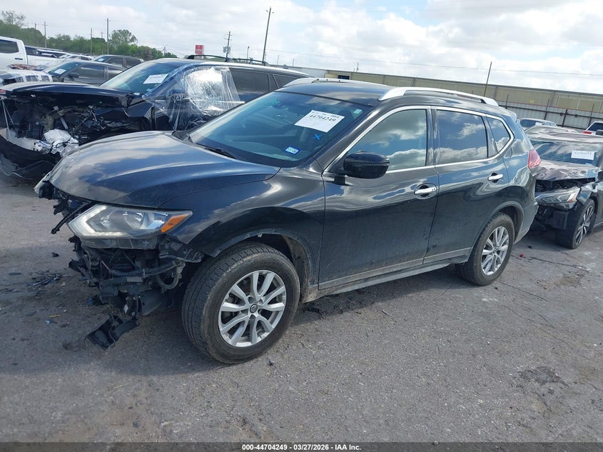 2019 Nissan Rogue Sv
