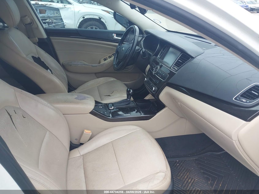 2014 Kia Cadenza Premium