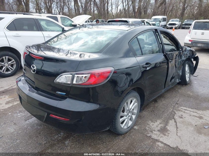 2013 Mazda Mazda3 I Grand Touring