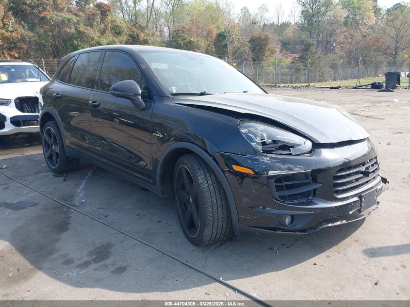 2016 Porsche Cayenne E-Hybrid S
