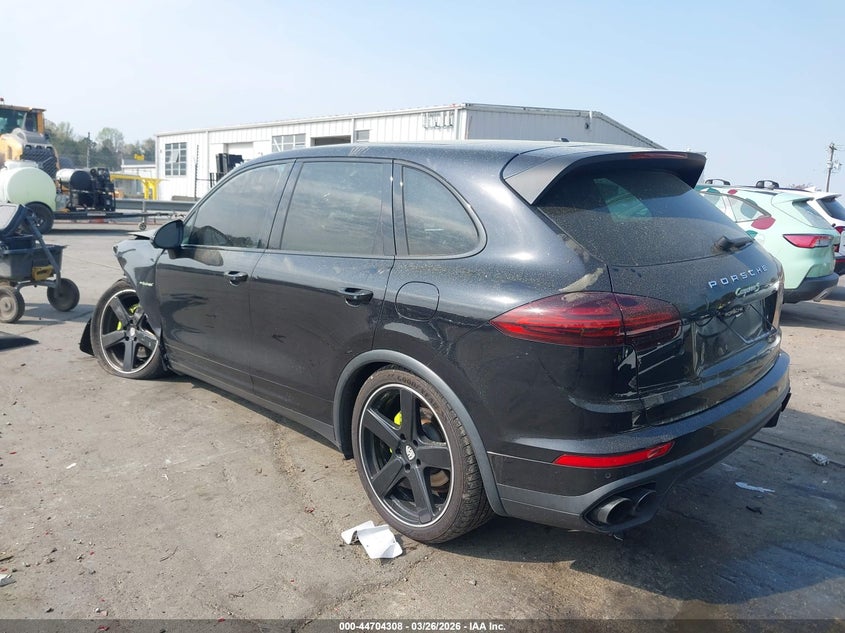 2016 Porsche Cayenne E-Hybrid S