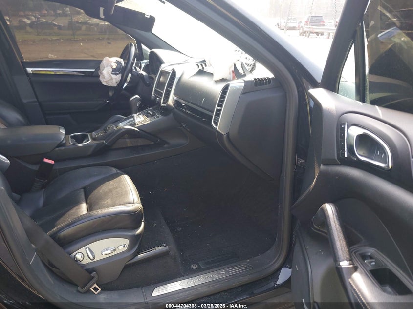 2016 Porsche Cayenne E-Hybrid S