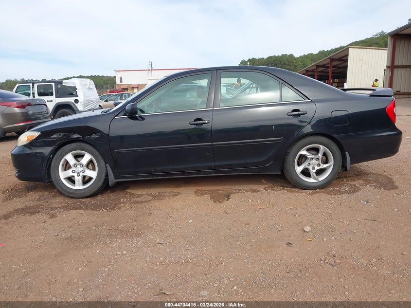 2003 Toyota Camry Le VIN: 4T1BE32K03U148023 Lot: 44704415