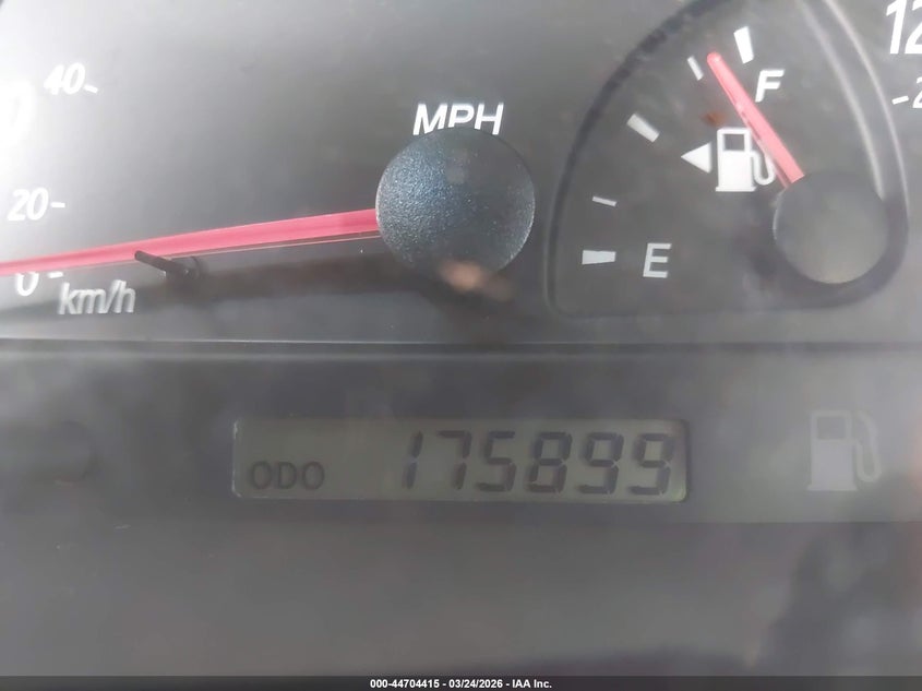 2003 Toyota Camry Le VIN: 4T1BE32K03U148023 Lot: 44704415