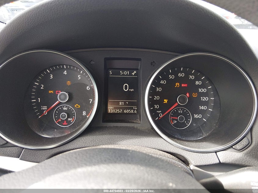 2011 Volkswagen Golf 2.5L 4-Door VIN: WVWDA7AJ7BW250947 Lot: 44704503