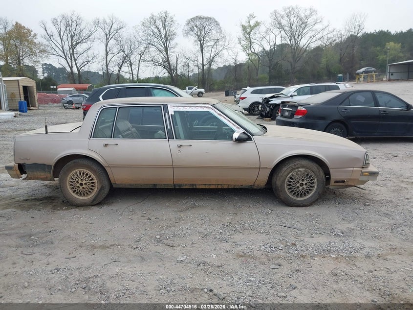 1990 Oldsmobile 98 Regency VIN: 1G3CX54C2L4309654 Lot: 44704516