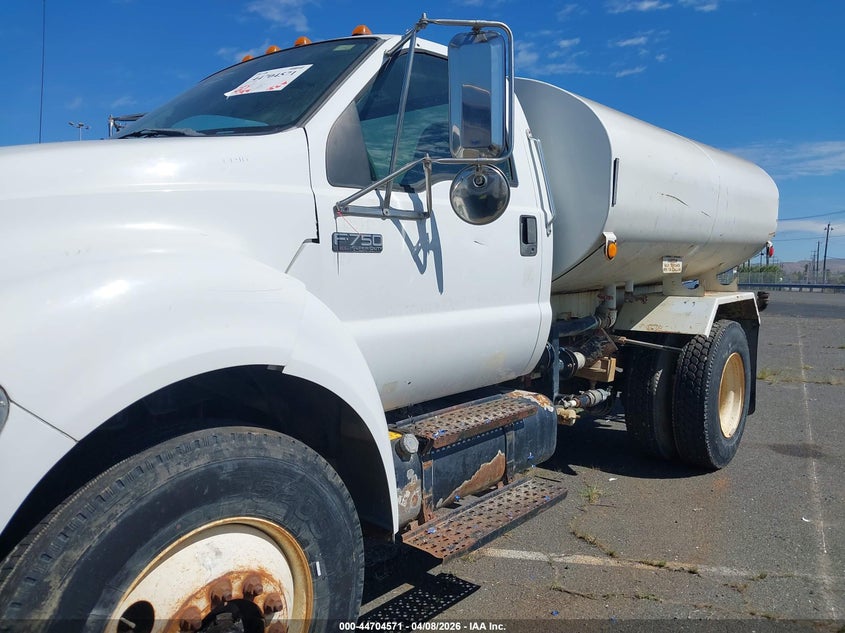 2009 Ford F-750 Xl/Xlt VIN: 3FRXF75B69V135247 Lot: 44704571