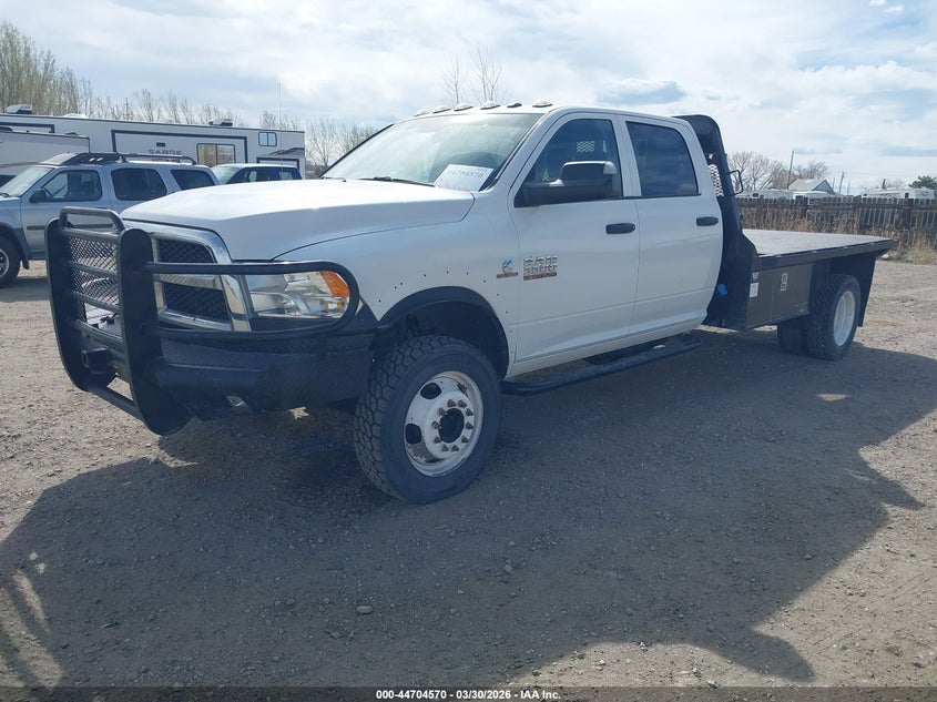 3C7WRNFL2HG782570 2017 Ram Ram 5500 Chassis Tradesman/Slt/Laramie Unknown