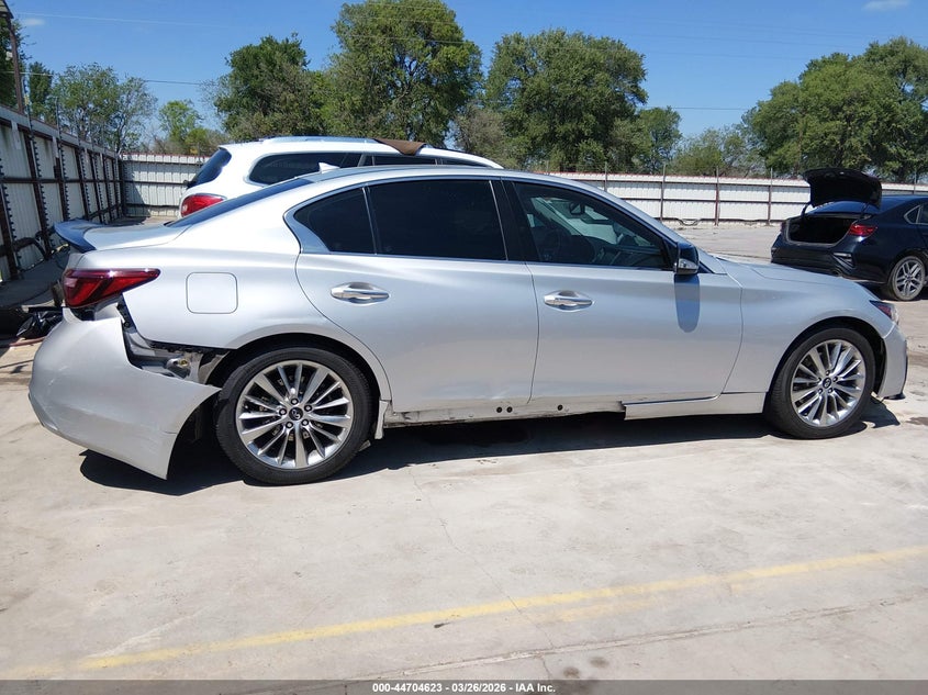 2019 Infiniti Q50 3.0T Luxe VIN: JN1EV7AP6KM517975 Lot: 44704623