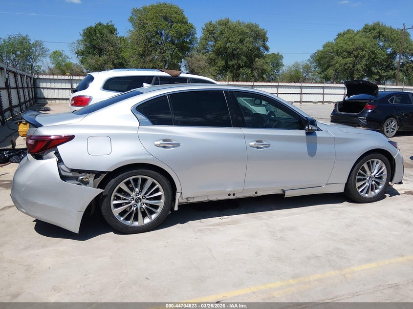 2019 Infiniti Q50 3.0T Luxe VIN: JN1EV7AP6KM517975 Lot: 44704623