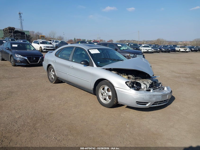 2005 Ford Taurus Se