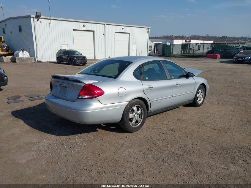 2005 Ford Taurus Se