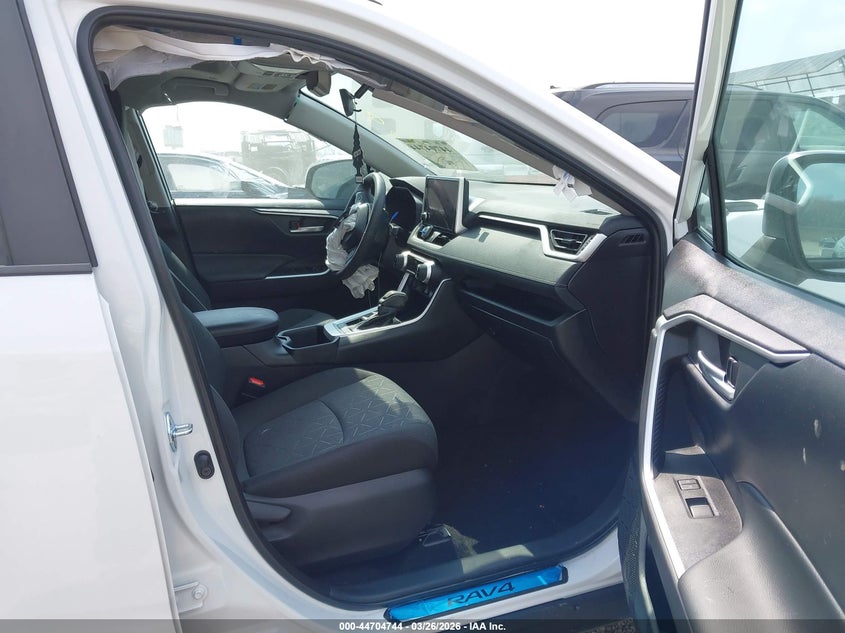 2025 TOYOTA RAV4 2.5L I-4 DI, DOHC, V(VIN: 2T3P1RFV4SW632369