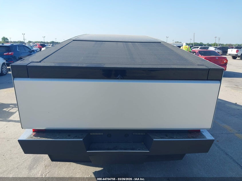 2024 Tesla Cybertruck All-Wheel Drive VIN: 7G2CEHED6RA010503 Lot: 44704755