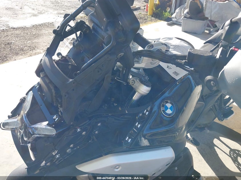 2025 BMW R 1300 Gs VIN: WB10M2304S6L21158 Lot: 44704913