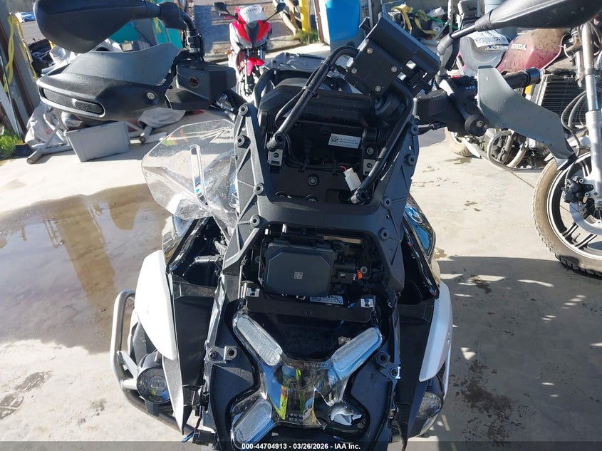 2025 BMW R 1300 Gs VIN: WB10M2304S6L21158 Lot: 44704913