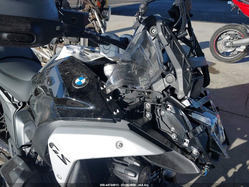 2025 BMW R 1300 Gs VIN: WB10M2304S6L21158 Lot: 44704913