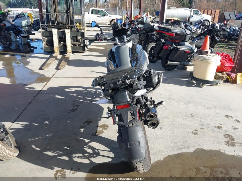 2025 BMW R 1300 Gs VIN: WB10M2304S6L21158 Lot: 44704913