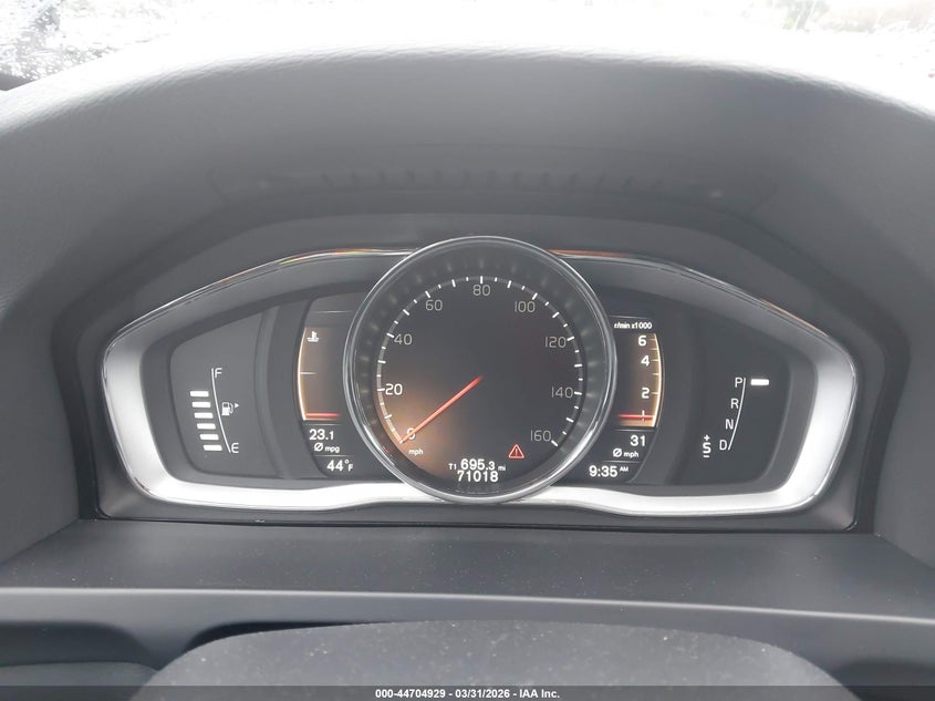 2018 Volvo V60 Cross Country T5 VIN: YV440MWK7J2054092 Lot: 44704929