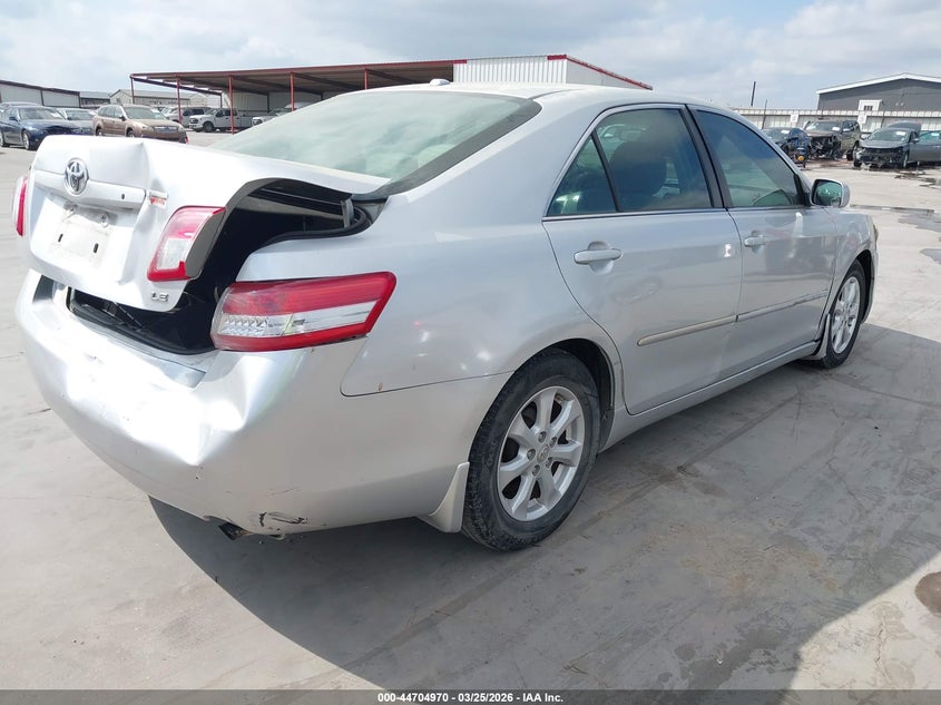 2011 Toyota Camry Le