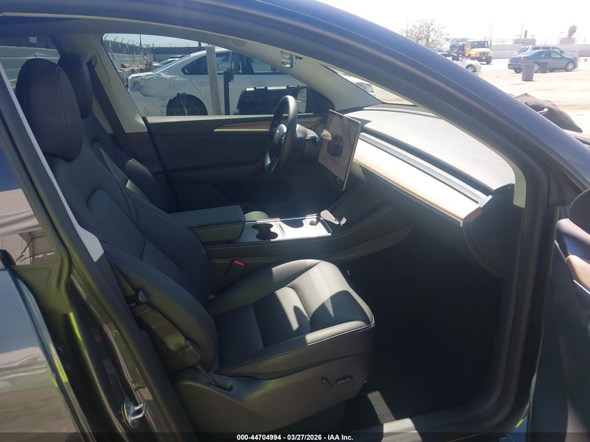 2023 Tesla Model Y Awd/Long Range Dual Motor All-Wheel Drive