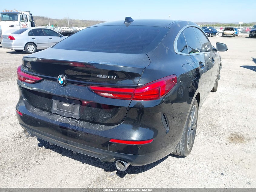 2022 BMW 228 Gran Coupe I xDrive