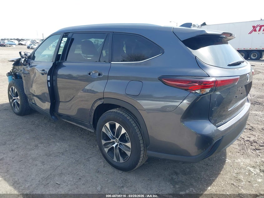 2024 Toyota Highlander Xle
