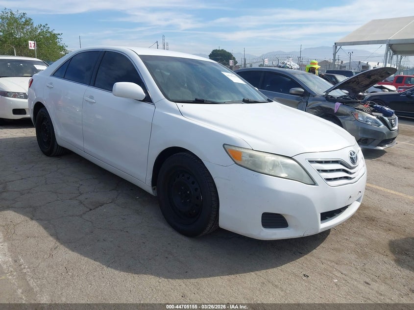 4T1BF3EK7BU674706 2011 Toyota Camry Le auction photo 1