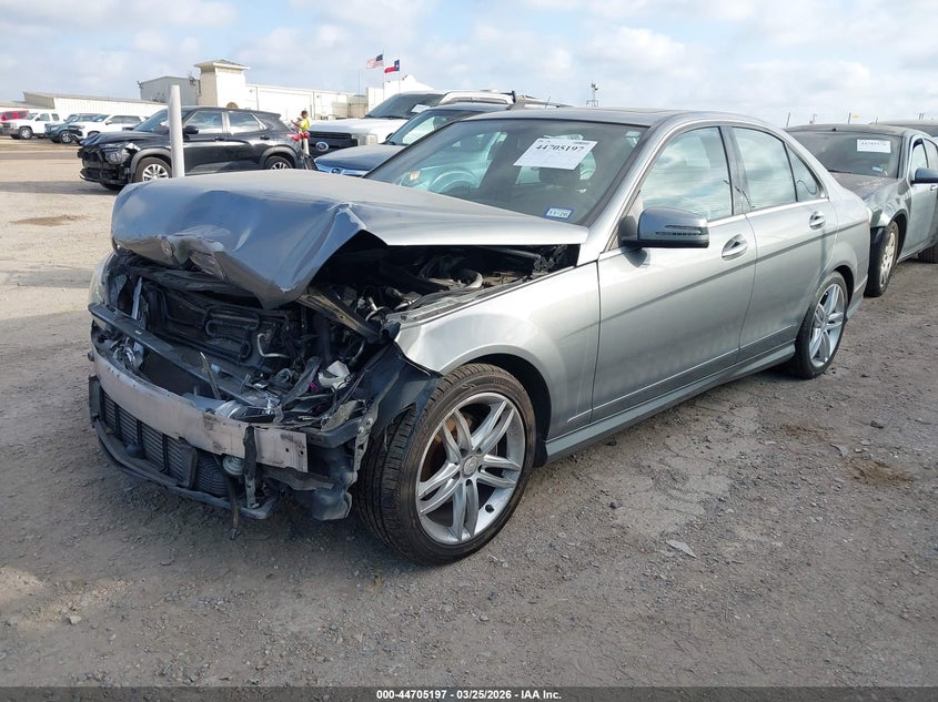 2013 Mercedes-Benz C 250