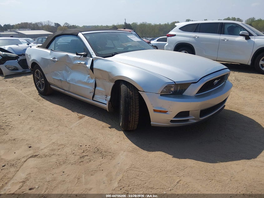 2013 Ford Mustang V6 Premium
