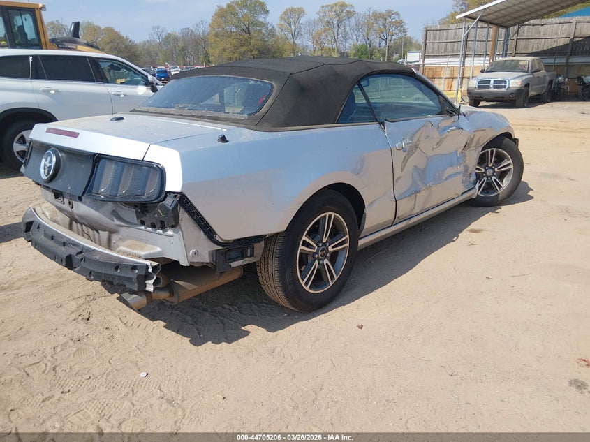 2013 Ford Mustang V6 Premium