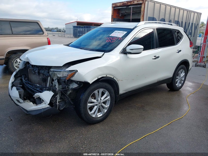 2016 Nissan Rogue Sv