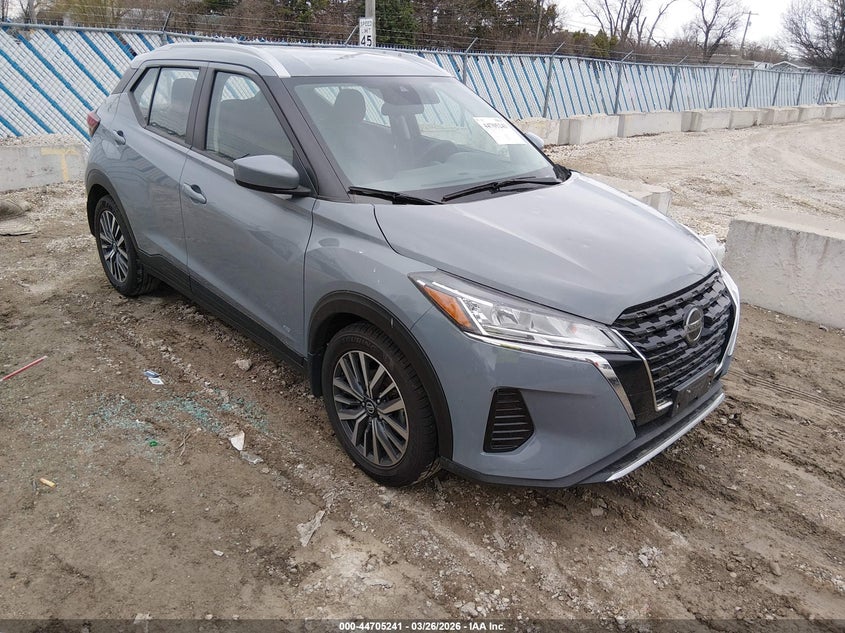 2021 Nissan Kicks Sv Xtronic Cvt