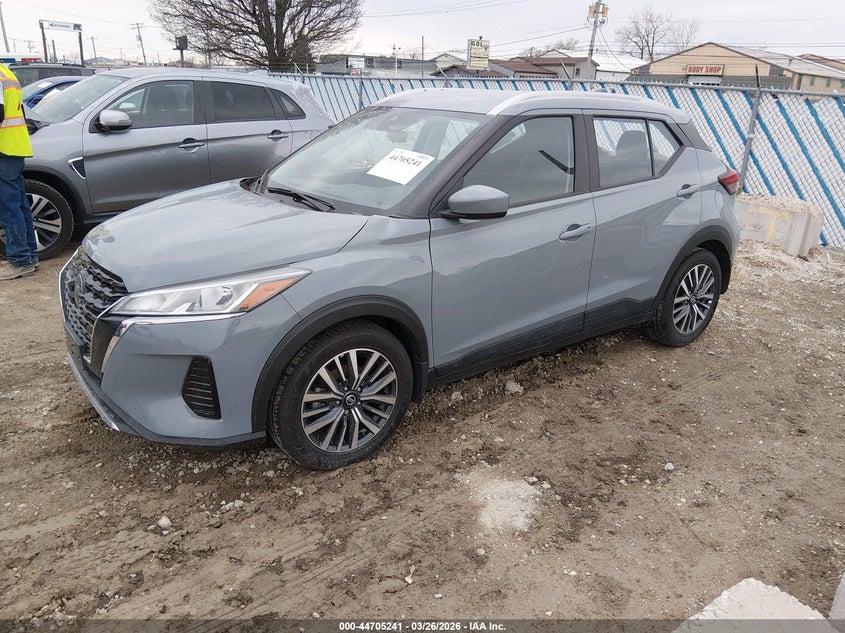 2021 Nissan Kicks Sv Xtronic Cvt