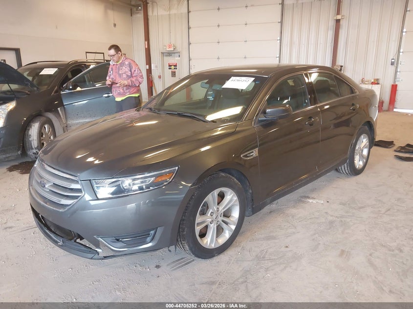 2017 Ford Taurus Sel