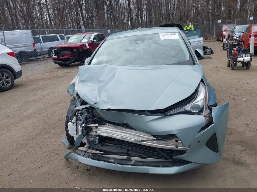 TOYOTA PRIUS - zdjęcie 12