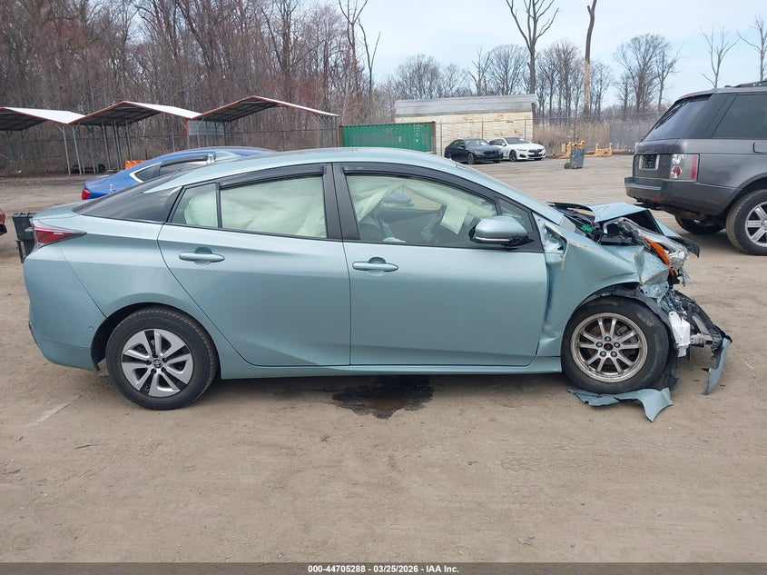 TOYOTA PRIUS - zdjęcie 13