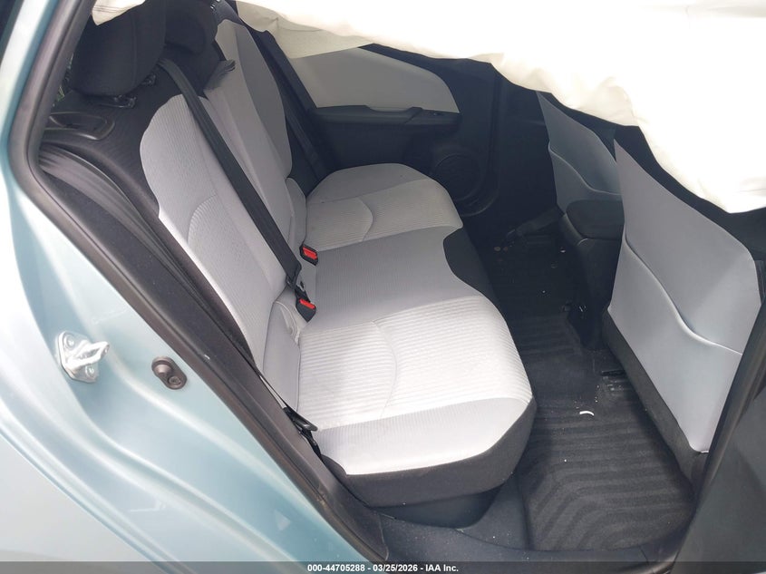 TOYOTA PRIUS - zdjęcie 8