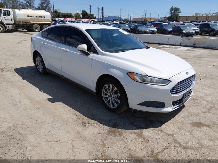 Vin: 3fa6p0g7xfr131735, lot: 45202454, ford fusion s 2015 img_1