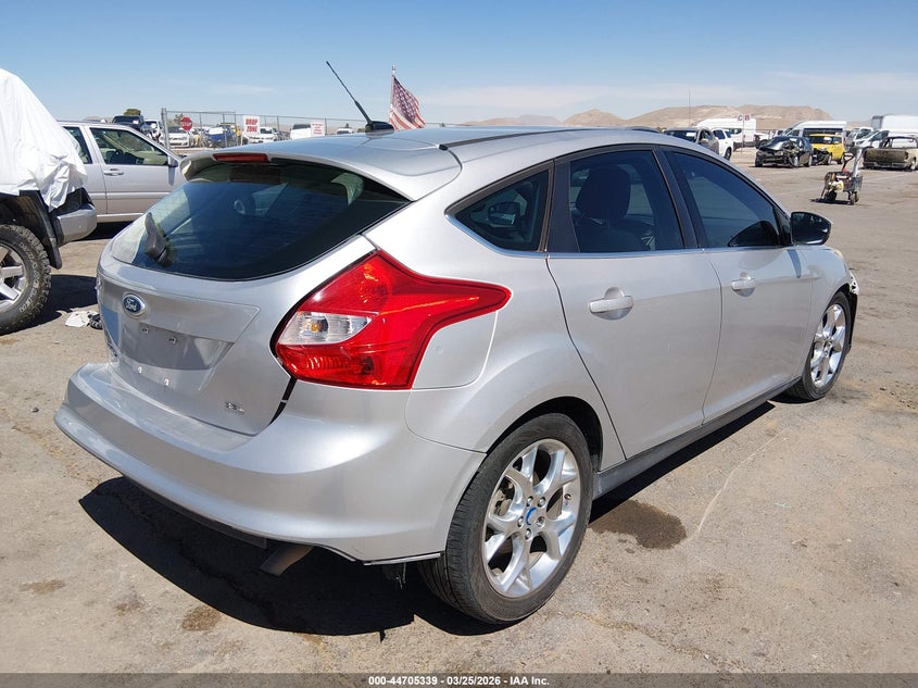 Vin: 1fahp3m2xcl129643, lot: 45202470, ford focus sel 20124