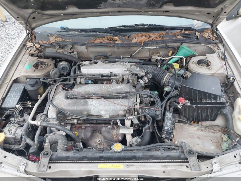 2000 Infiniti G20 Luxury/Touring VIN: JNKCP11A4YT311879 Lot: 44705384