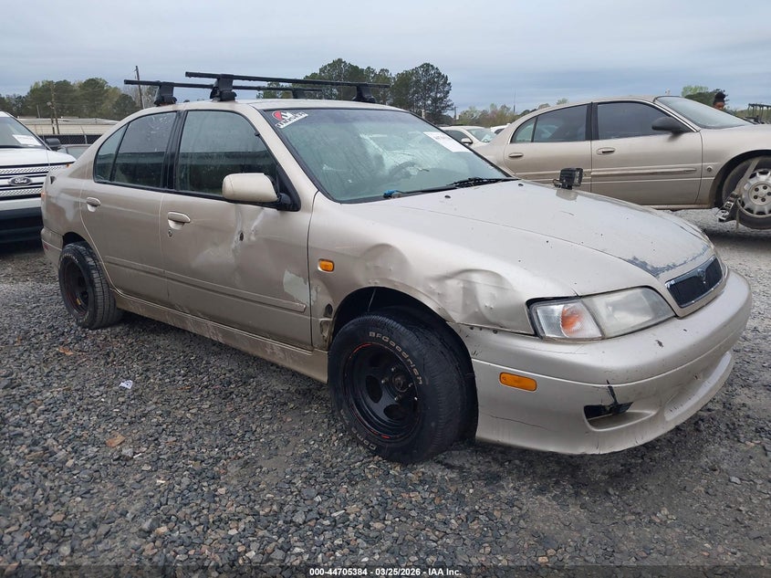 2000 Infiniti G20 Luxury/Touring