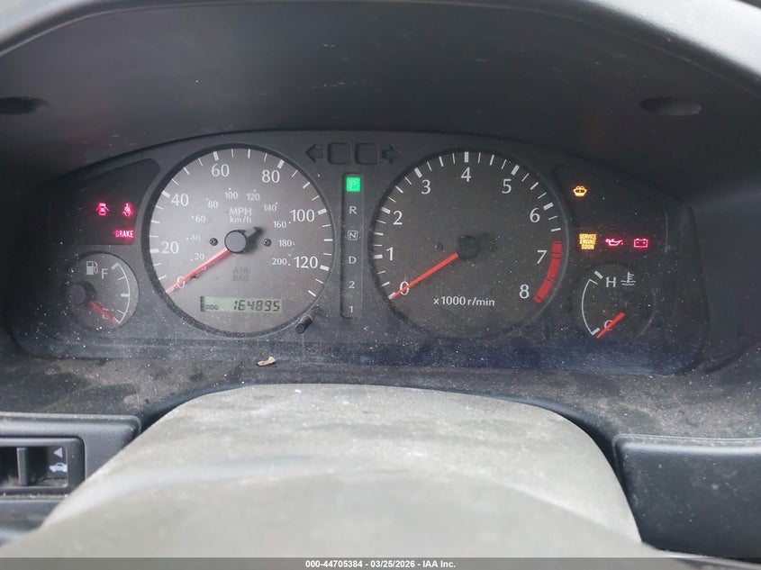 2000 Infiniti G20 Luxury/Touring VIN: JNKCP11A4YT311879 Lot: 44705384