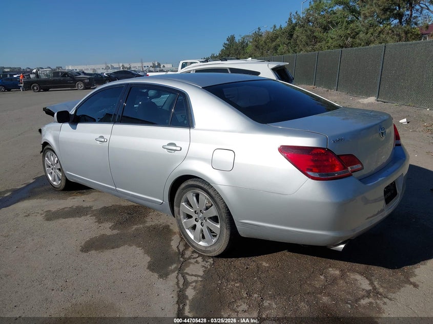 2006 Toyota Avalon Xls