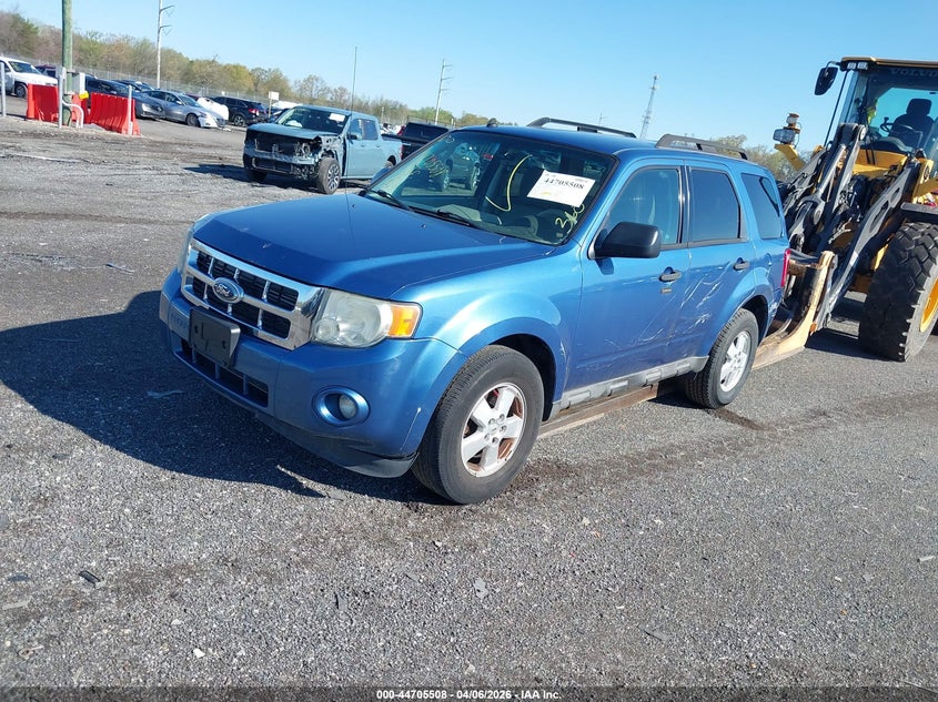 Vin: 1fmcu9d7xakc91007, lot: 45202639, ford escape xlt 20102