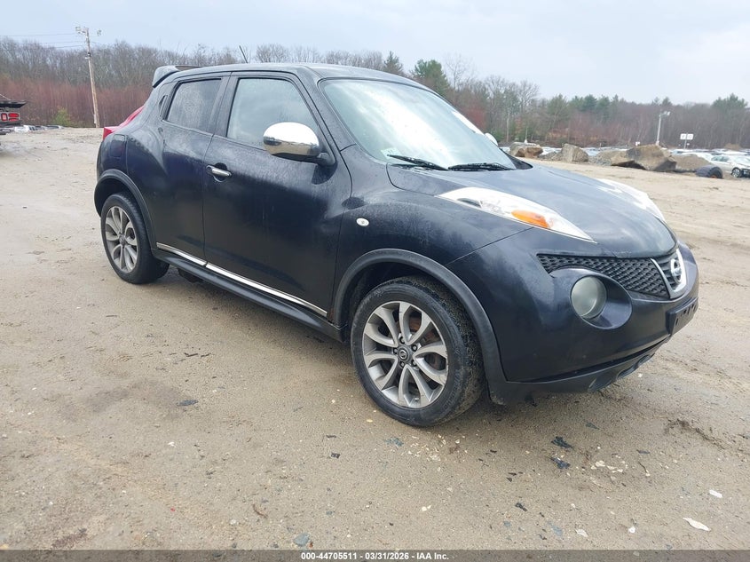 2011 NISSAN JUKE SL